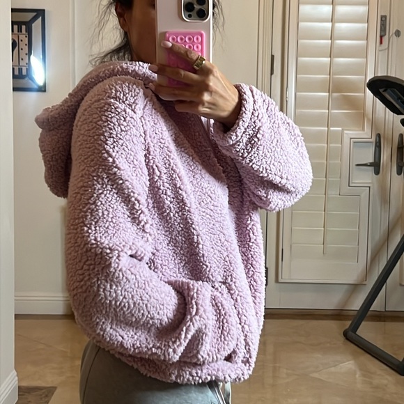 💕Cute Sherpa Hoodie💕 - Picture 3 of 5